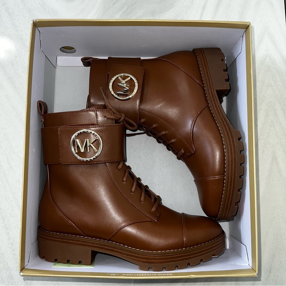 Michael Michael Kors Women's Faux Leather Tatum Ankle Boot - Picture 5 of 11